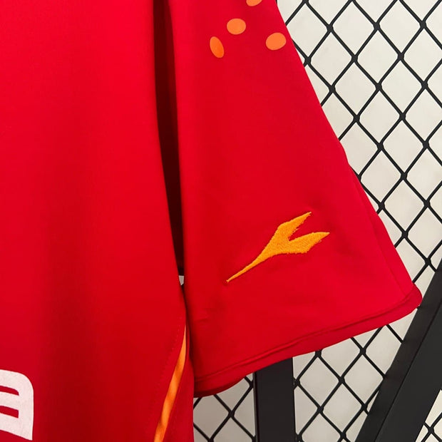 04 - 05 Roma Home Retro Football Shirt - Footballshirt.online