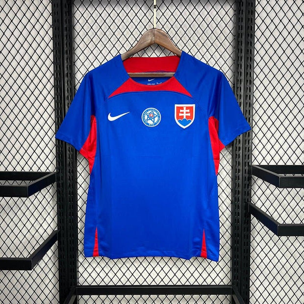 24 - 25 Slovakia Home Retro | Footballshirt.online - Footballshirt.online