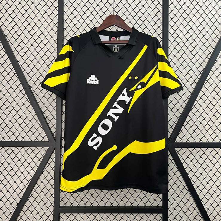 96/97 Juventus Home Retro | Footballshirt.online - Footballshirt.online