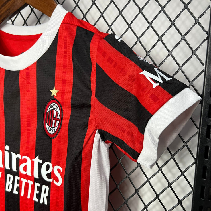 AC MILAN 2024 - 2025 HOME JERSEY FOR CHILDREN| Footballshirt.online - Footballshirt.online