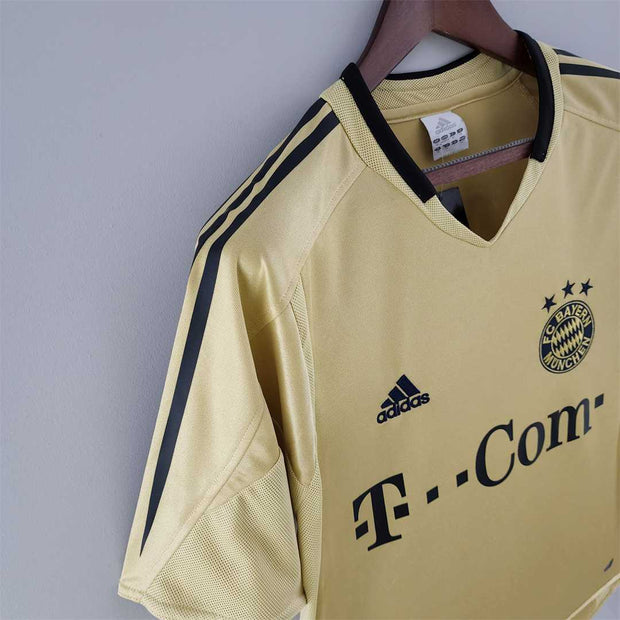 Bayern away retro shirts - Footballshirt.online