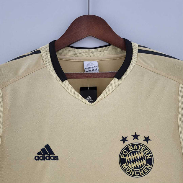 Bayern away retro shirts - Footballshirt.online