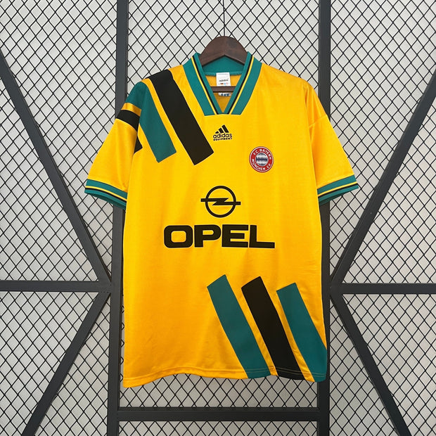 BAYERN MÜNCHEN 1994 - 1995 AWAY JERSEY - Footballshirt.online