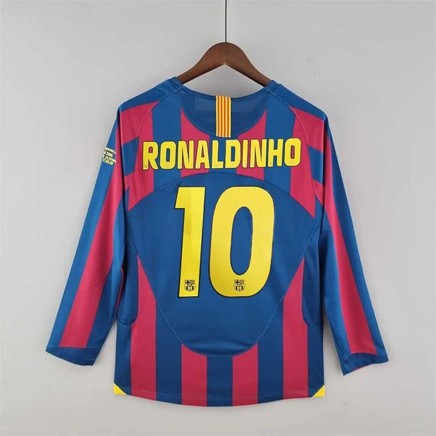 FC Barcelona 2005 - 2006 Final Champions League Iniesta Ronaldinho Home Retro - Footballshirt.online
