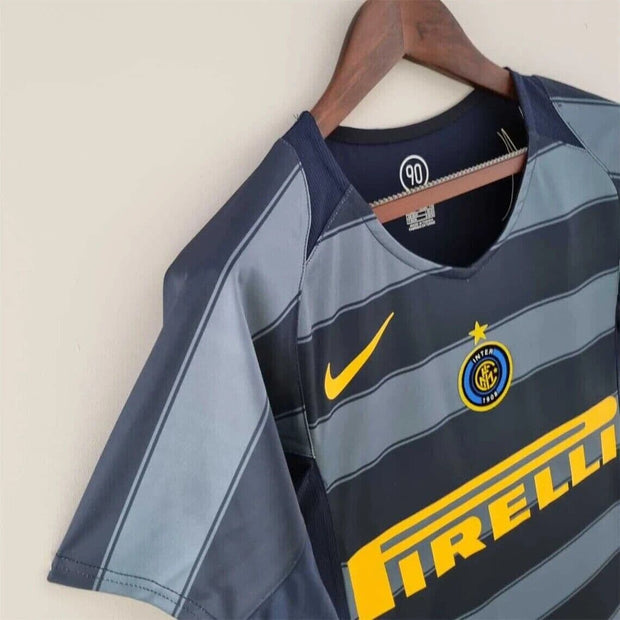 Inter Milan Vintage Away Shirt 2004 - 2005 Adriano 10| Footballshirt.online - Footballshirt.online