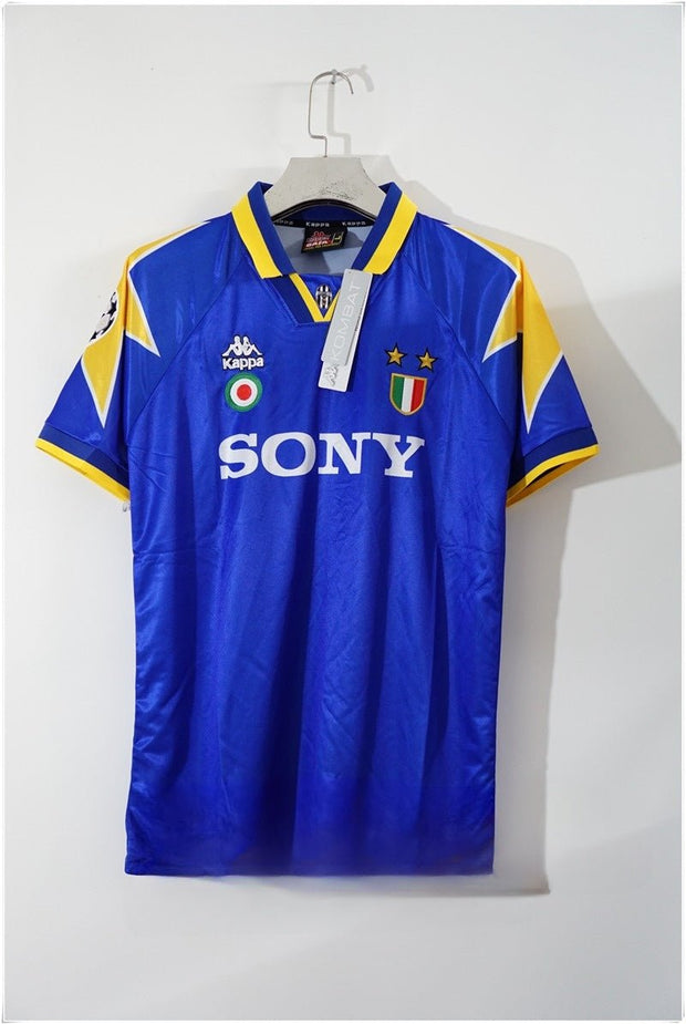 JUVENTUS 1995 - 1996 AWAY JERSEY| Footballshirt.online - Footballshirt.online