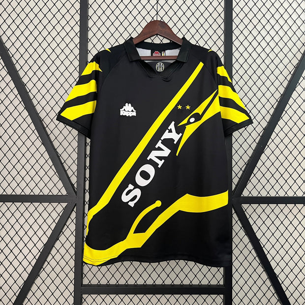 JUVENTUS 1996 - 1997 THIRD JERSEY| Footballshirt.online - Footballshirt.online
