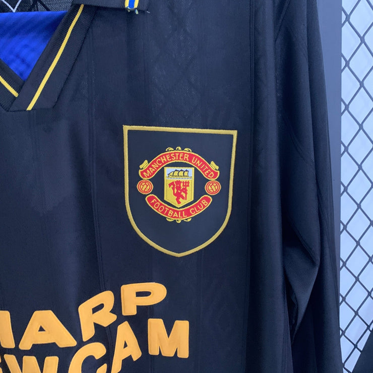 MANCHESTER UNITED 1994 - 1995 AWAY JERSEY LONG SLEEVED| Footballshirt.online - Footballshirt.online