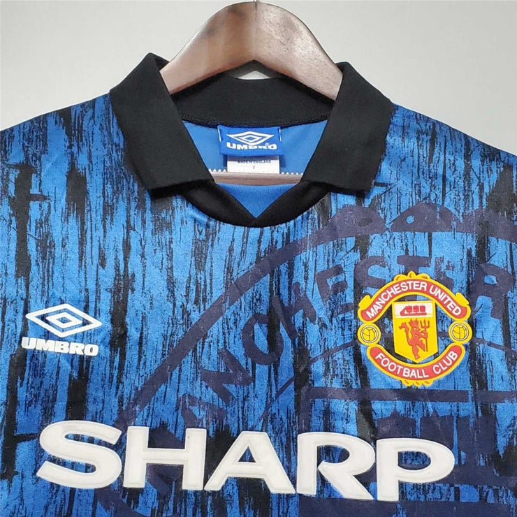 MNU away retro shirts - Footballshirt.online