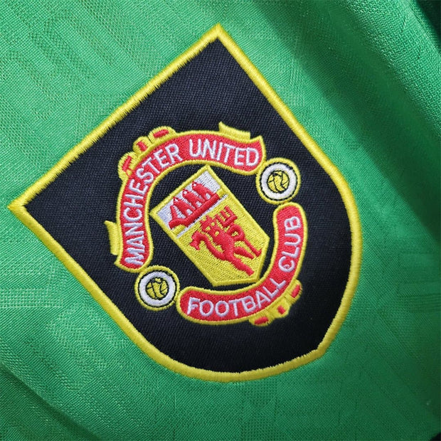 MNU away retro shirts - Footballshirt.online