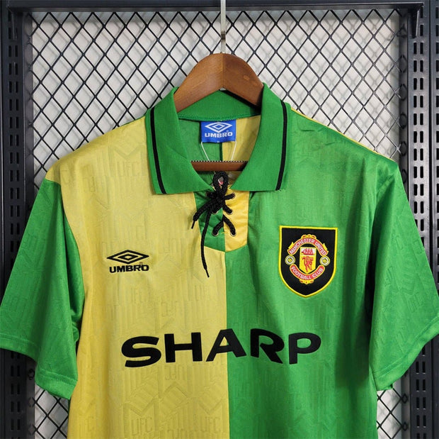 MNU away retro shirts - Footballshirt.online