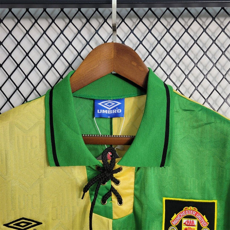 MNU away retro shirts - Footballshirt.online