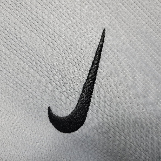 MNU gray goalkeeper Retro HOme shirts - Footballshirt.online