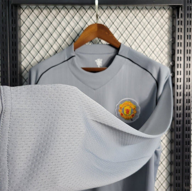 MNU gray goalkeeper Retro HOme shirts - Footballshirt.online