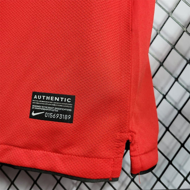 MNU home Retro Away Shirts - Footballshirt.online