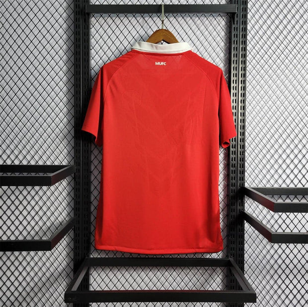 MNU home Retro Away Shirts - Footballshirt.online