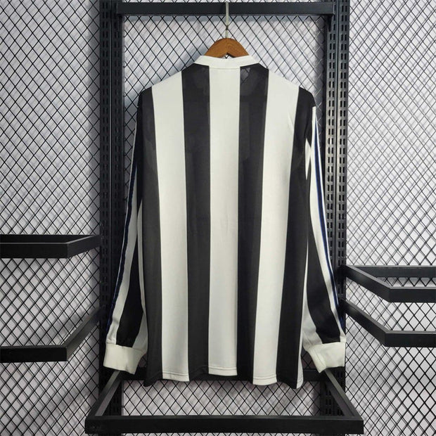 Newcastle home retro shirts - Footballshirt.online