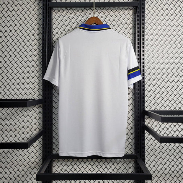 Pirelli Retro Tshirt Final League - Footballshirt.online