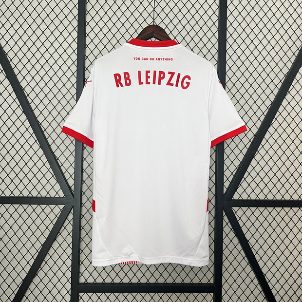 RB LEIPZIG 2024 - 2025 HOME JERSEY| Footballshirt.online - Footballshirt.online