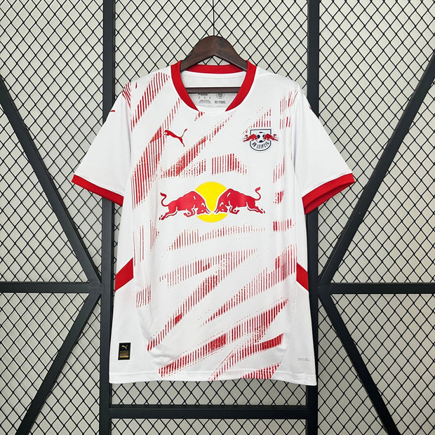 RB LEIPZIG 2024 - 2025 HOME JERSEY| Footballshirt.online - Footballshirt.online