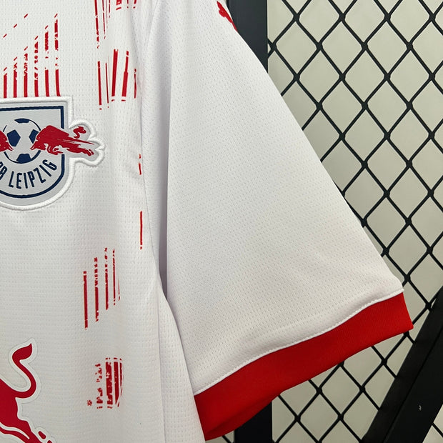 RB LEIPZIG 2024 - 2025 HOME JERSEY| Footballshirt.online - Footballshirt.online